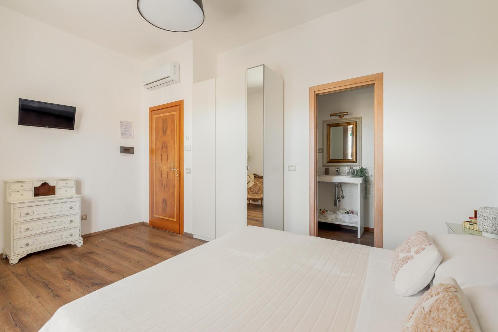 Guest House Maison 6 Lido di Ostia Room photo